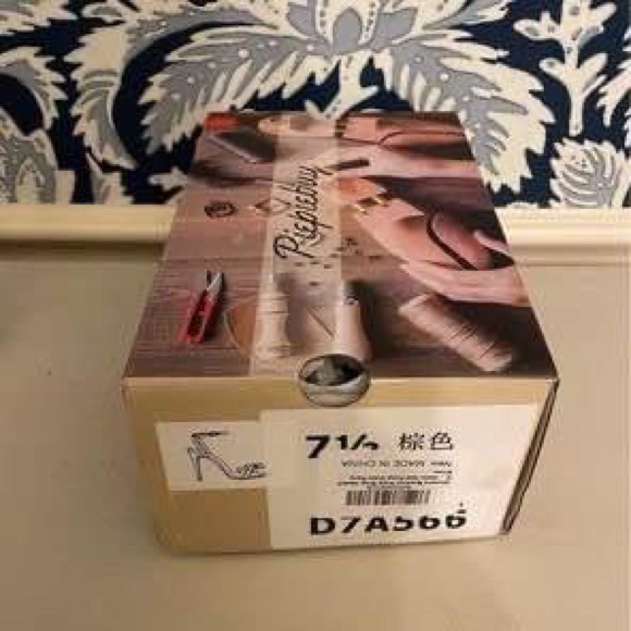 Women’s bowknot sandals size 7.5 - Picture 2 of 6